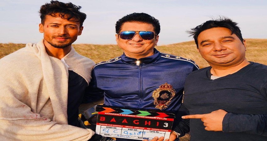 'हीरोपंती 2' और 'बागी 4' के साथ डबल धमाका करेंगे साजिद नाडियाडवाला और टाइगर श्रॉफ! 'हीरोपंती 2' और 'बागी 4' के साथ डबल धमाका करेंगे साजिद नाडियाडवाला और टाइगर श्रॉफ!